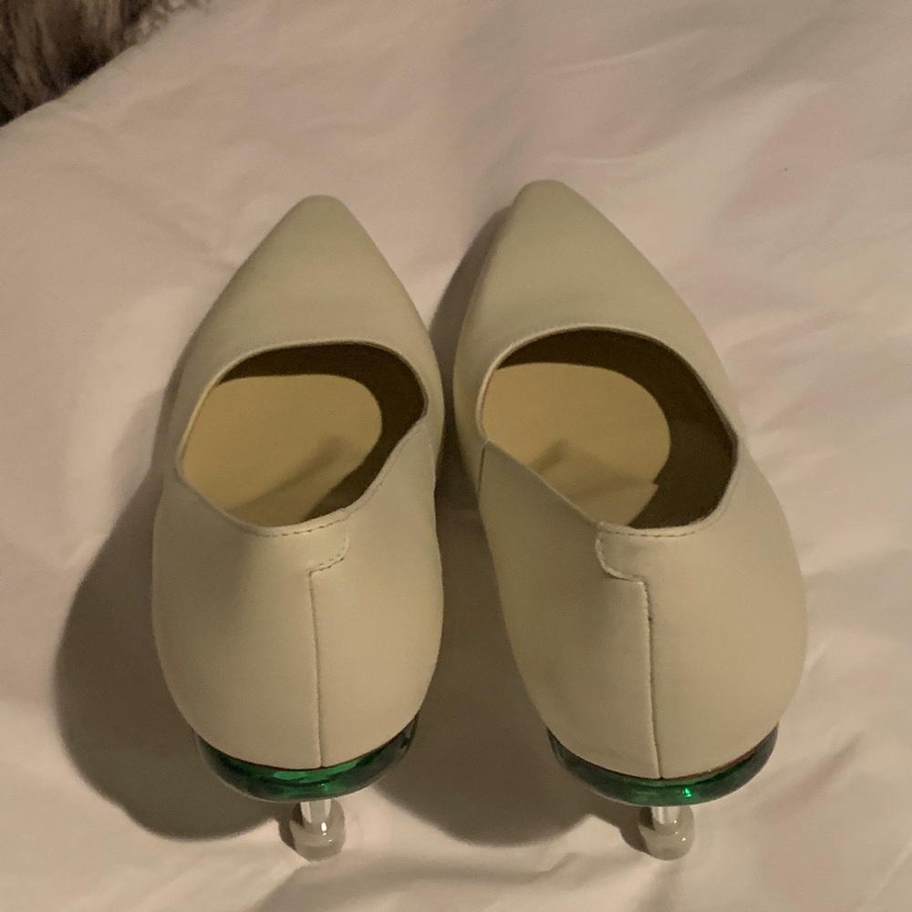 4CCCCEES OSHA MORA HI HEELS SANDAL IN IVORY Heels with Unique Green Accent - Picture 10 of 11